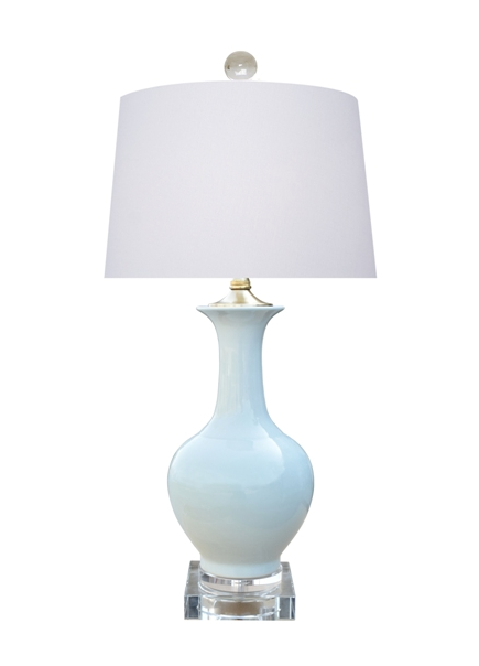 White Rain Vase Lamp