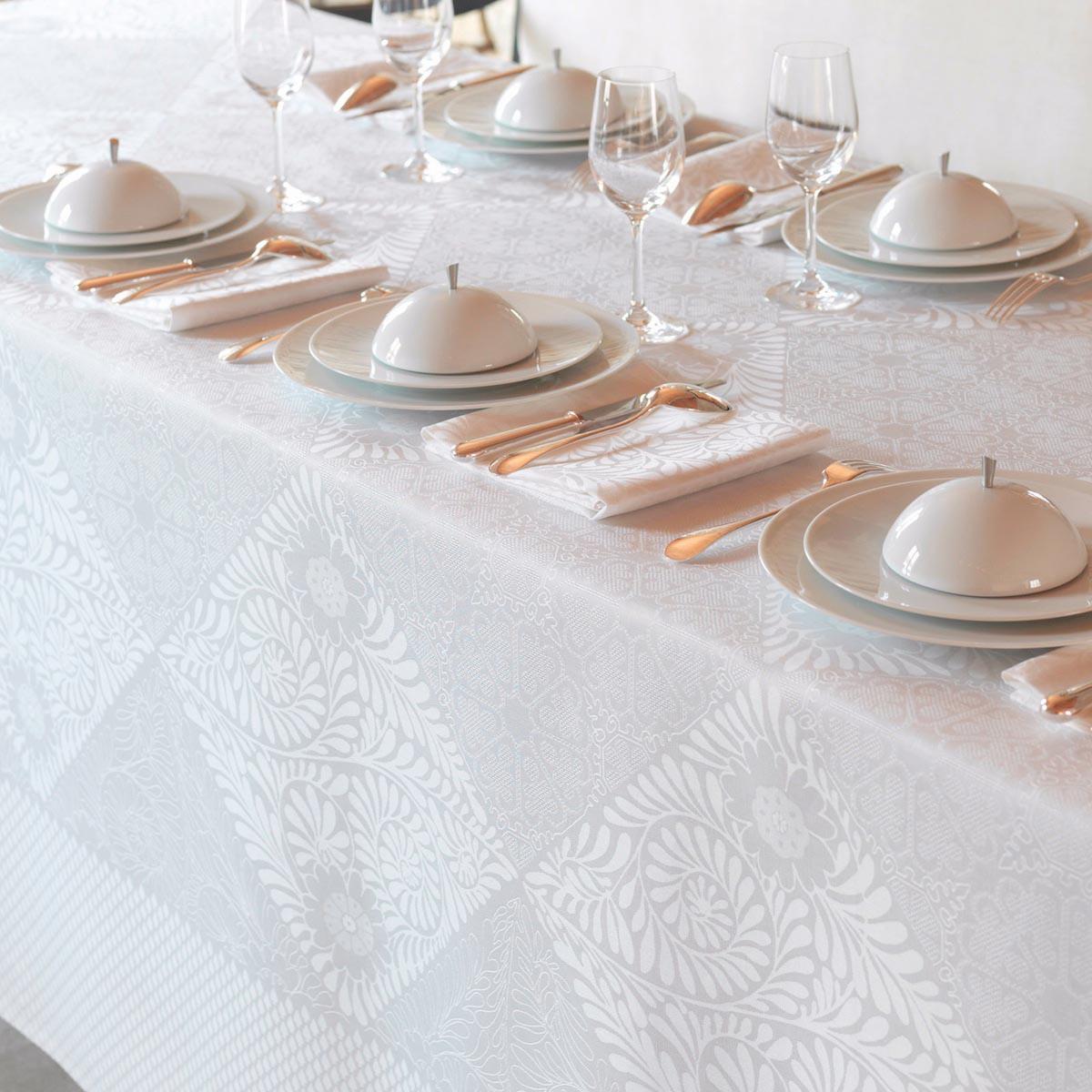 Bosphore Blanc Tablecloth - 69x149"