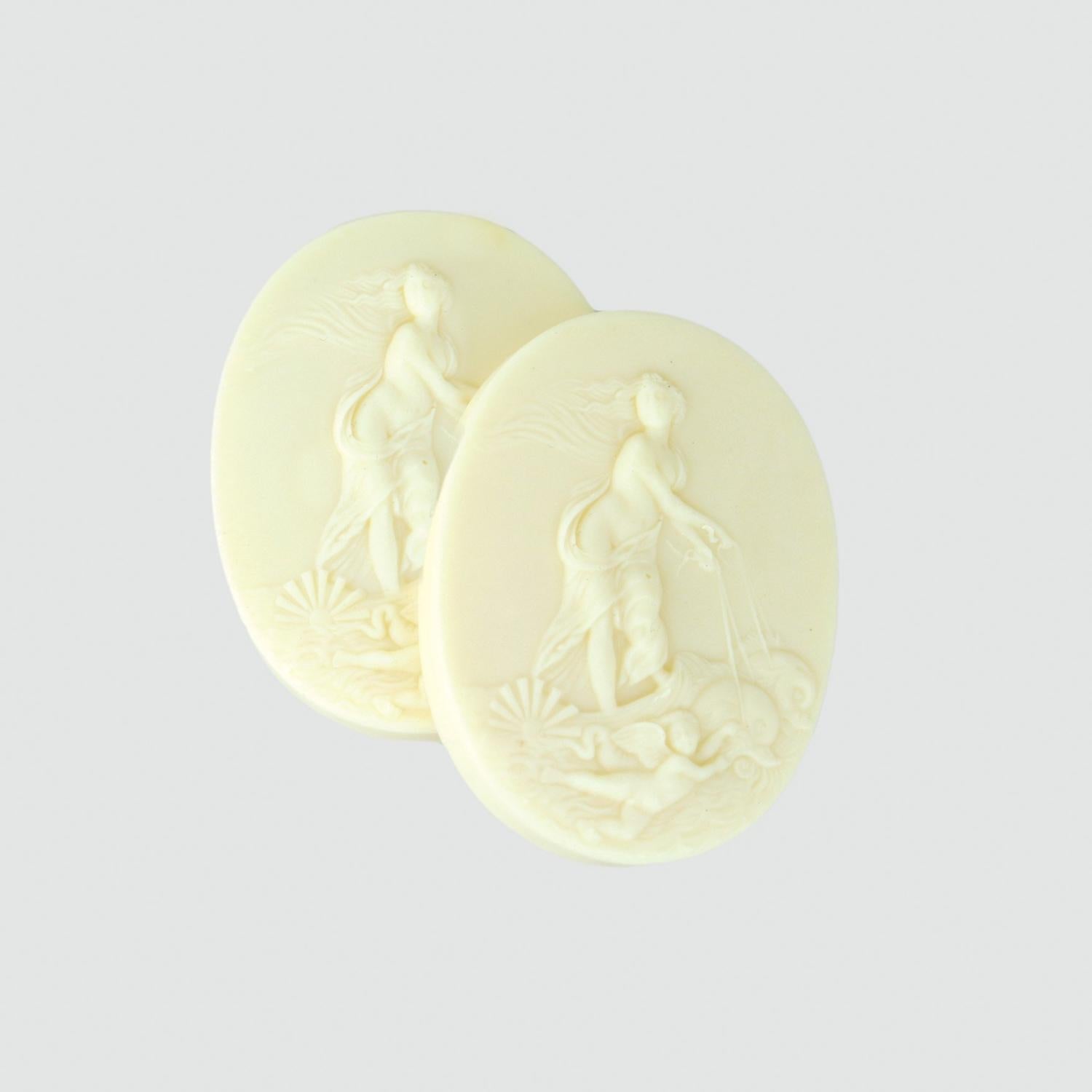 Venus Cream Soaps - Set of 2
